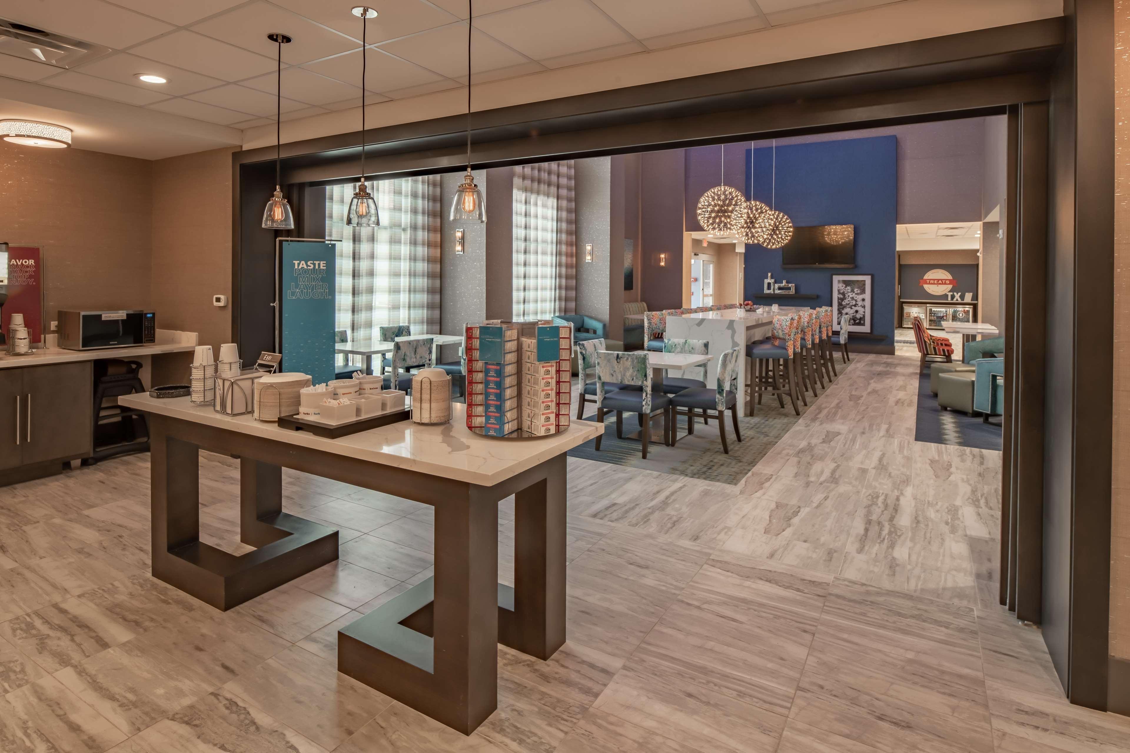 Hampton Inn&Suites Dallas/Plano Central Esterno foto