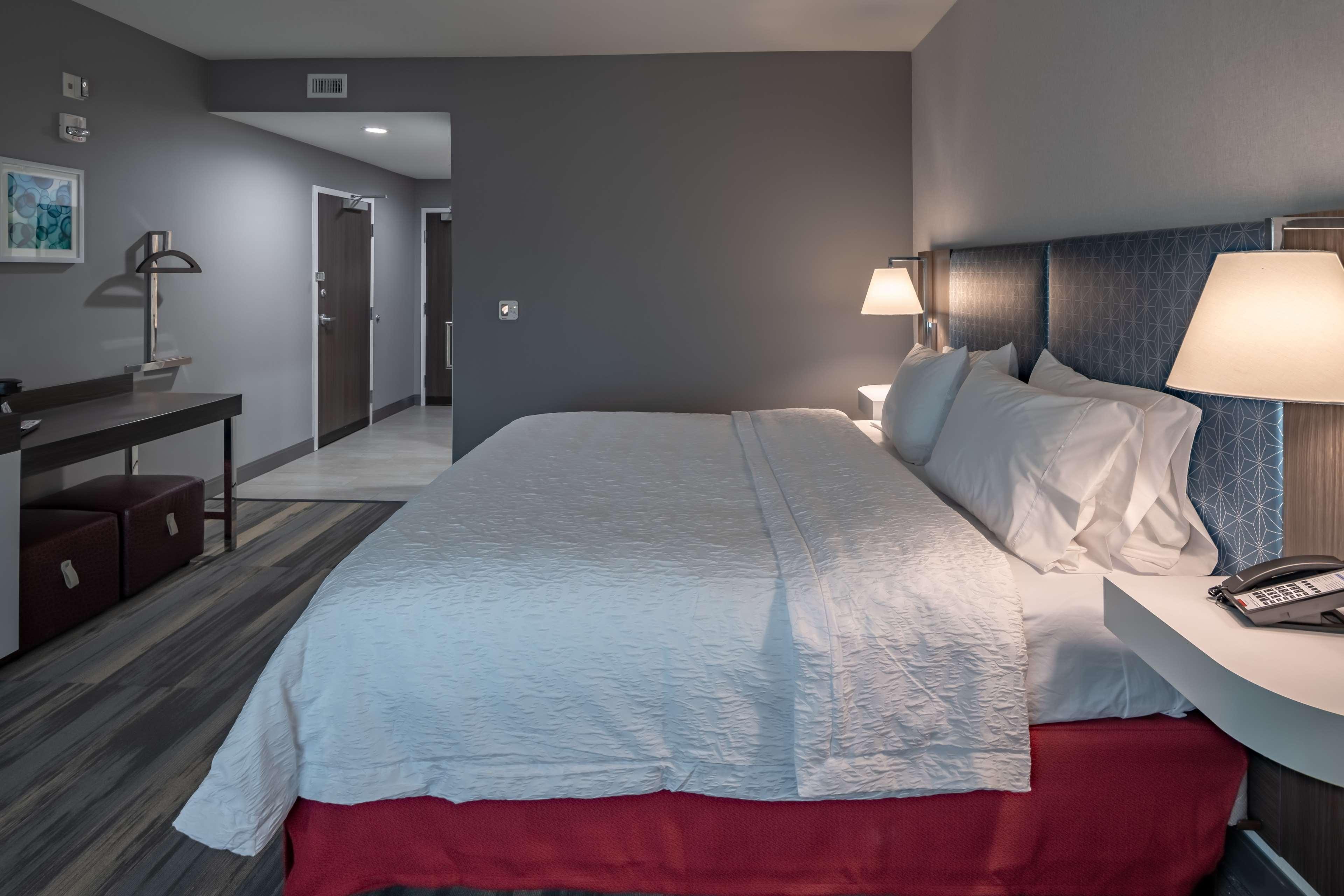 Hampton Inn&Suites Dallas/Plano Central Esterno foto