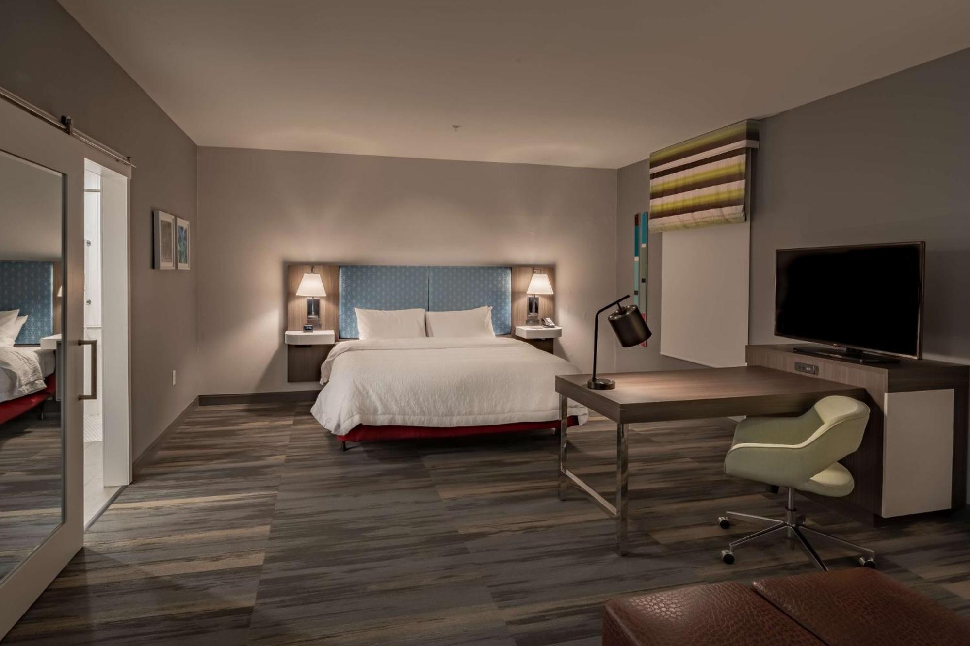 Hampton Inn&Suites Dallas/Plano Central Esterno foto