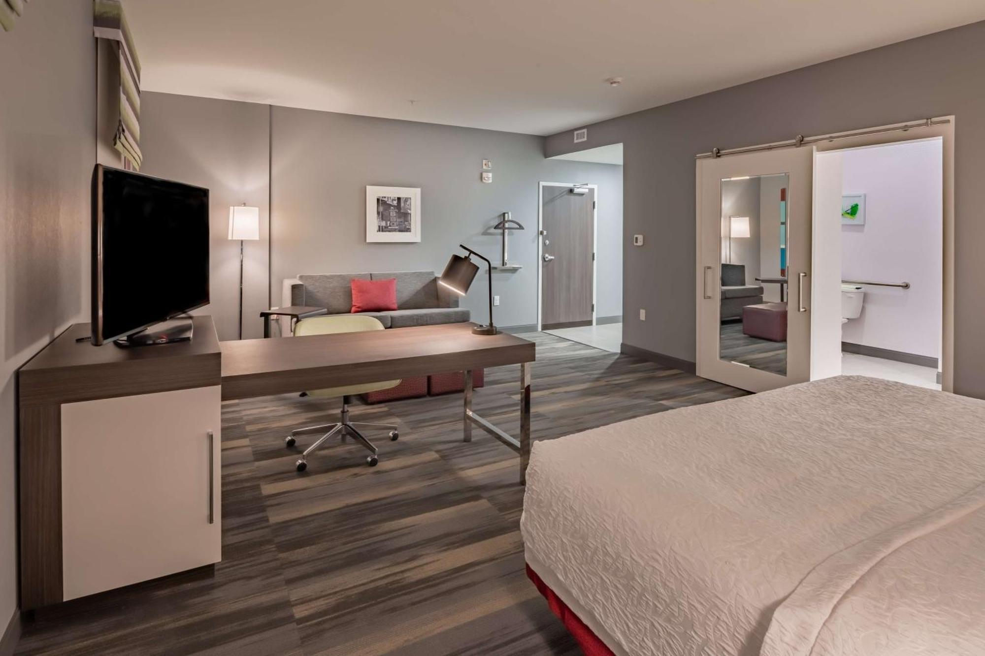 Hampton Inn&Suites Dallas/Plano Central Esterno foto