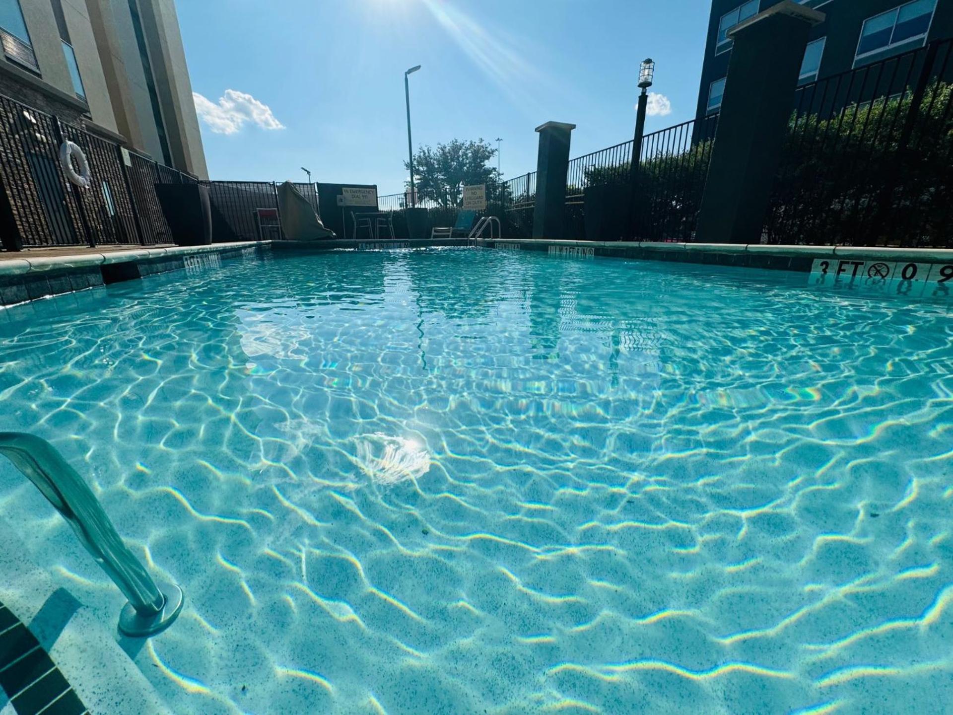 Hampton Inn&Suites Dallas/Plano Central Esterno foto